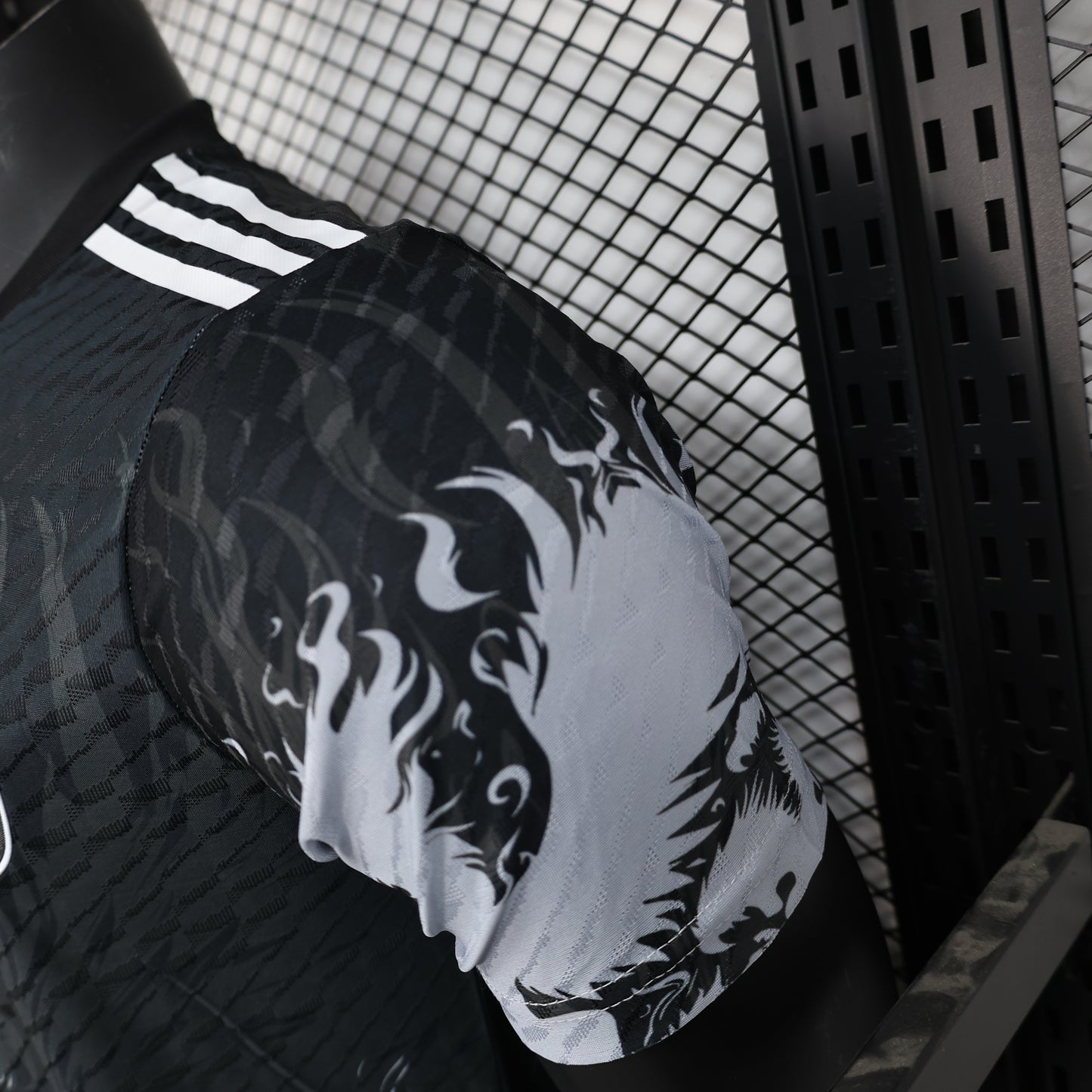 Tokyo Shadows Blackout