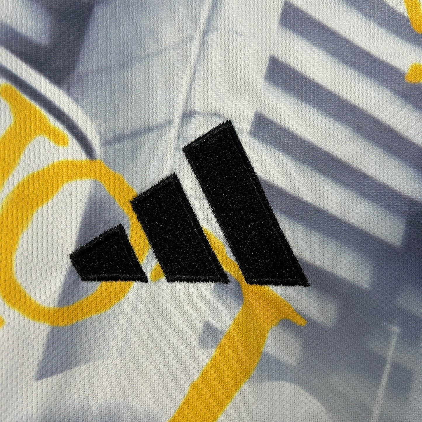 25/26 Maillot Real Madrid – Édition Spéciale Legends – S à XL
