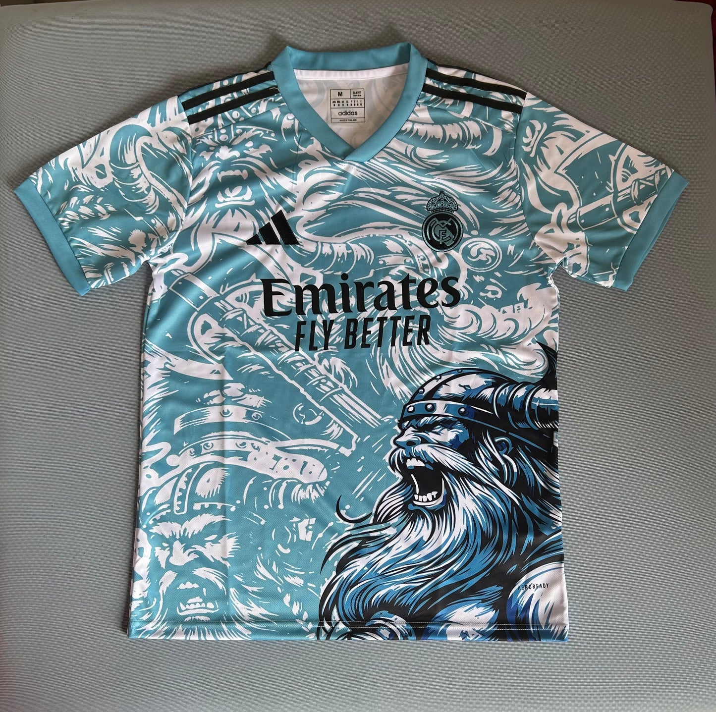 25/26 Maillot Real Madrid Édition Spéciale Bleu – S à XL