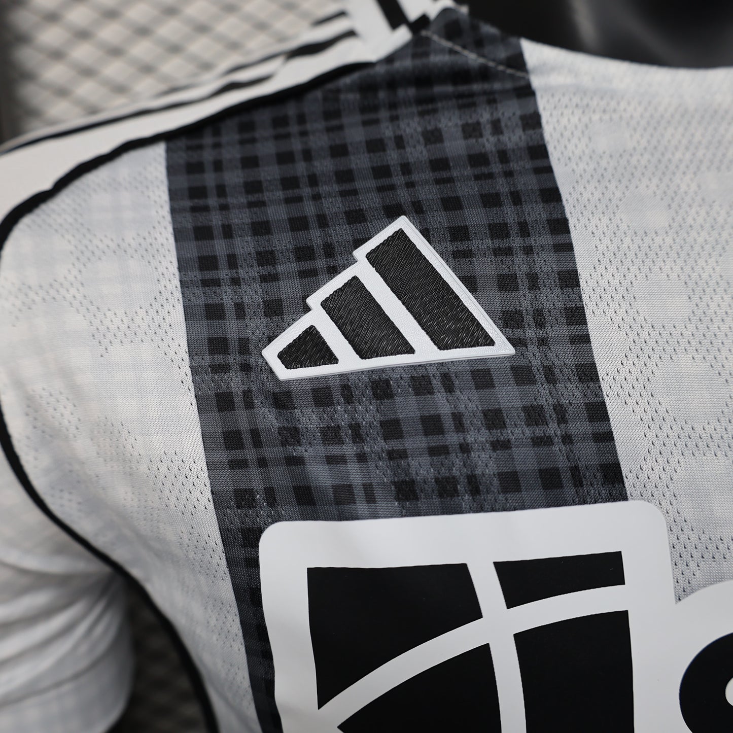 Maillot Newcastle Domicile 25/26 – Édition Spéciale – S à XL