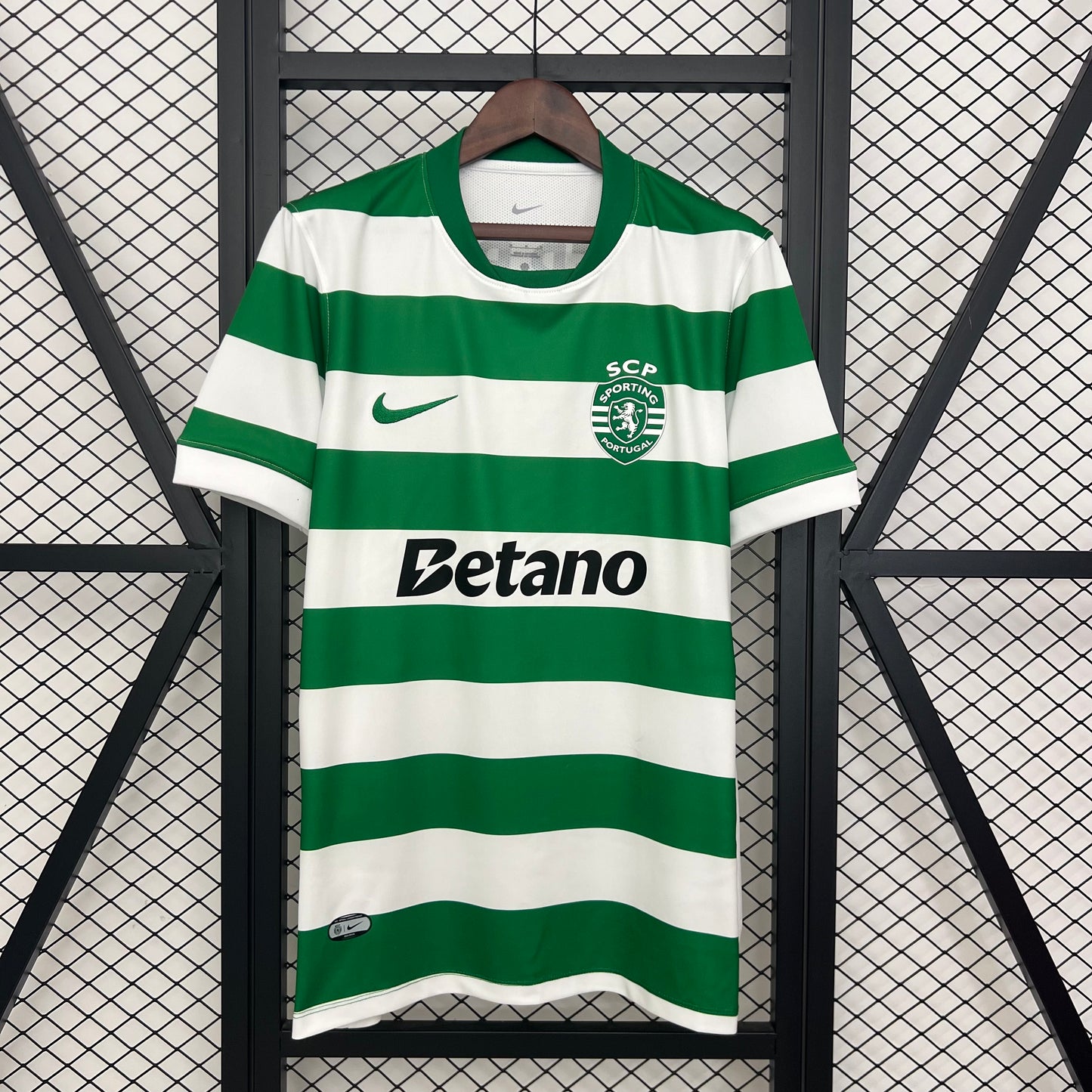 Maillot Sporting Lisbonne Domicile 25/26 – Édition Officielle – S à XL
