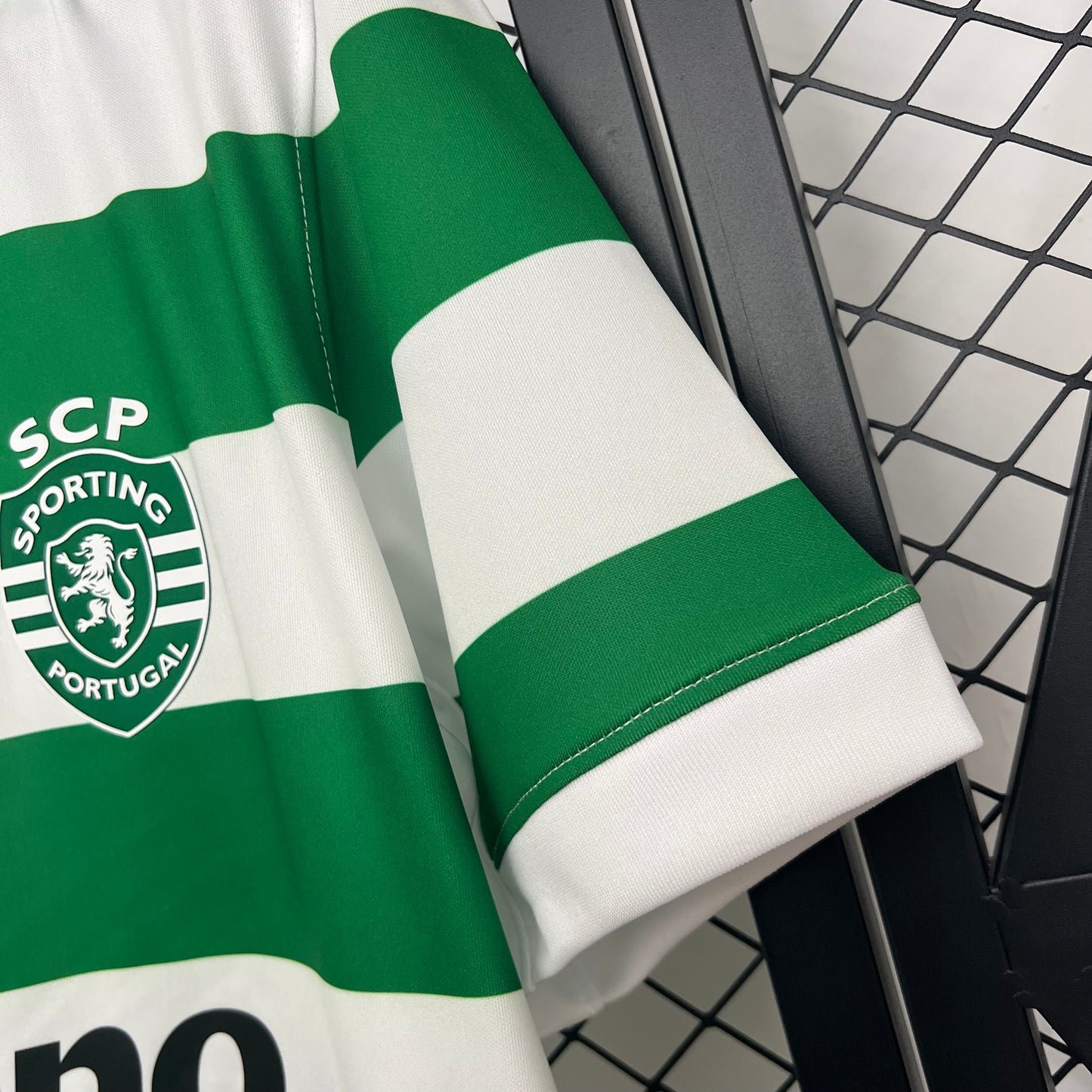 Maillot Sporting Lisbonne Domicile 25/26 – Édition Officielle – S à XL