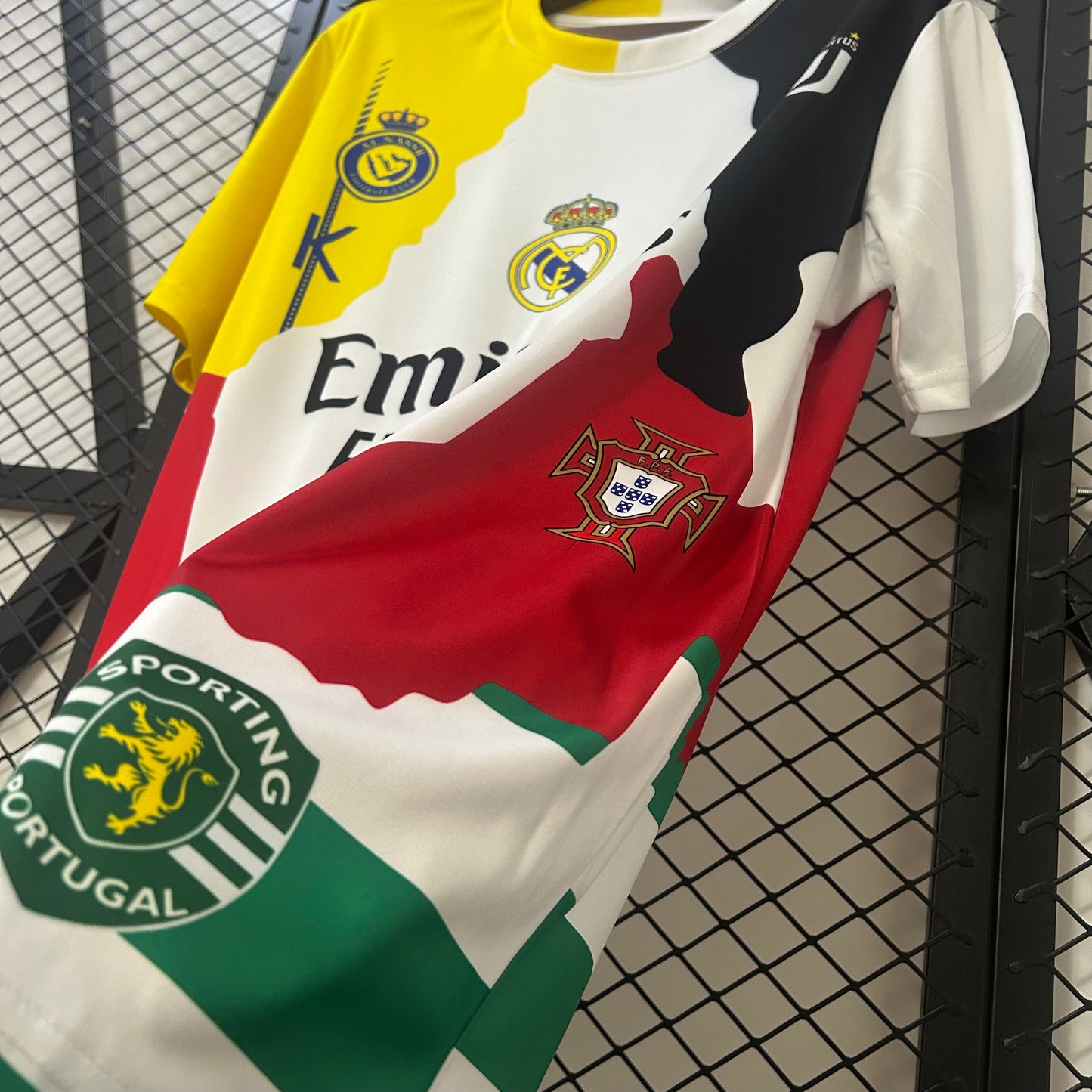 Maillot Concept Cristiano Ronaldo – Édition Commémorative – S